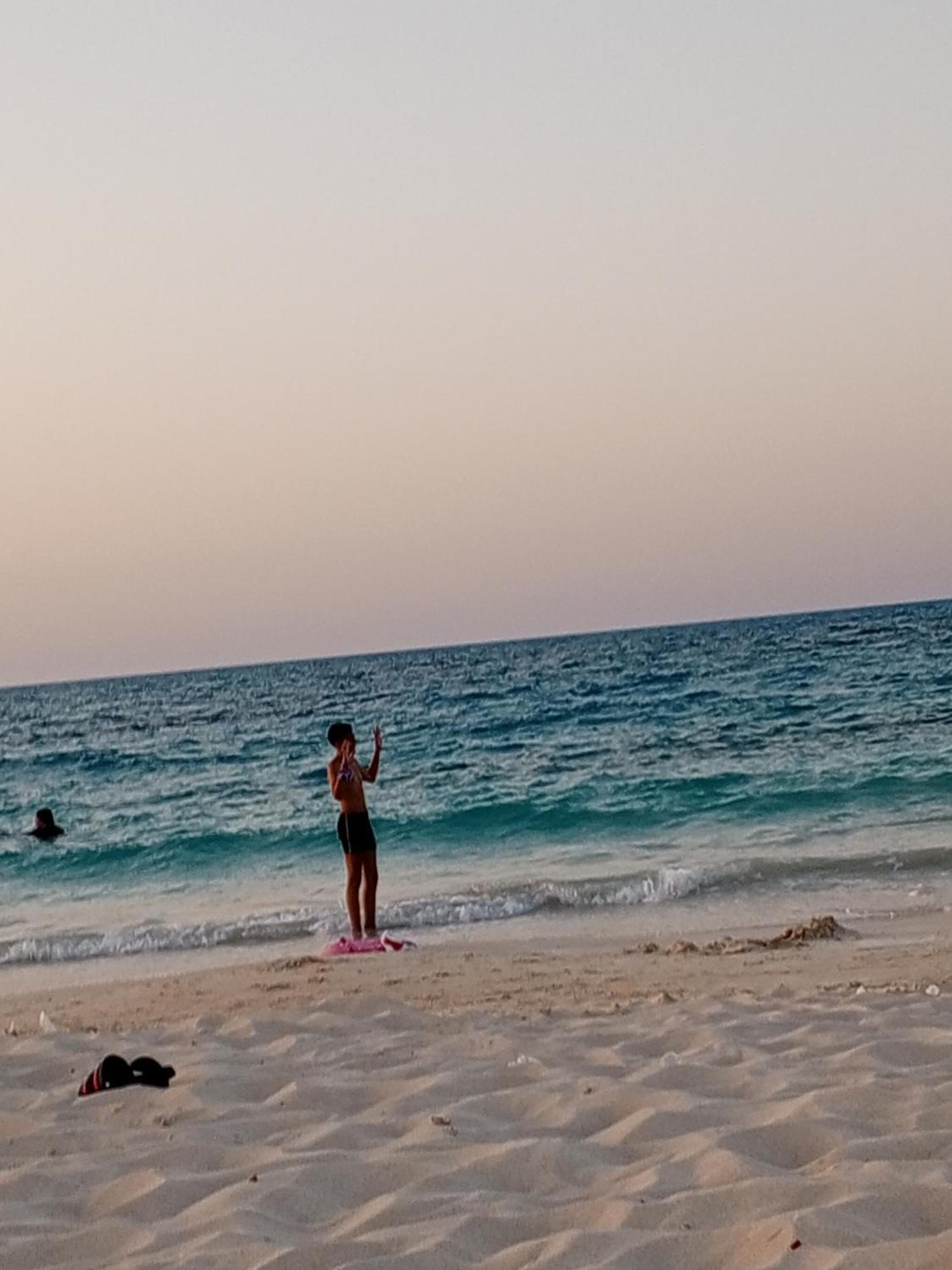דירה Fayrouzat Almndra Near The Sea With Garden View